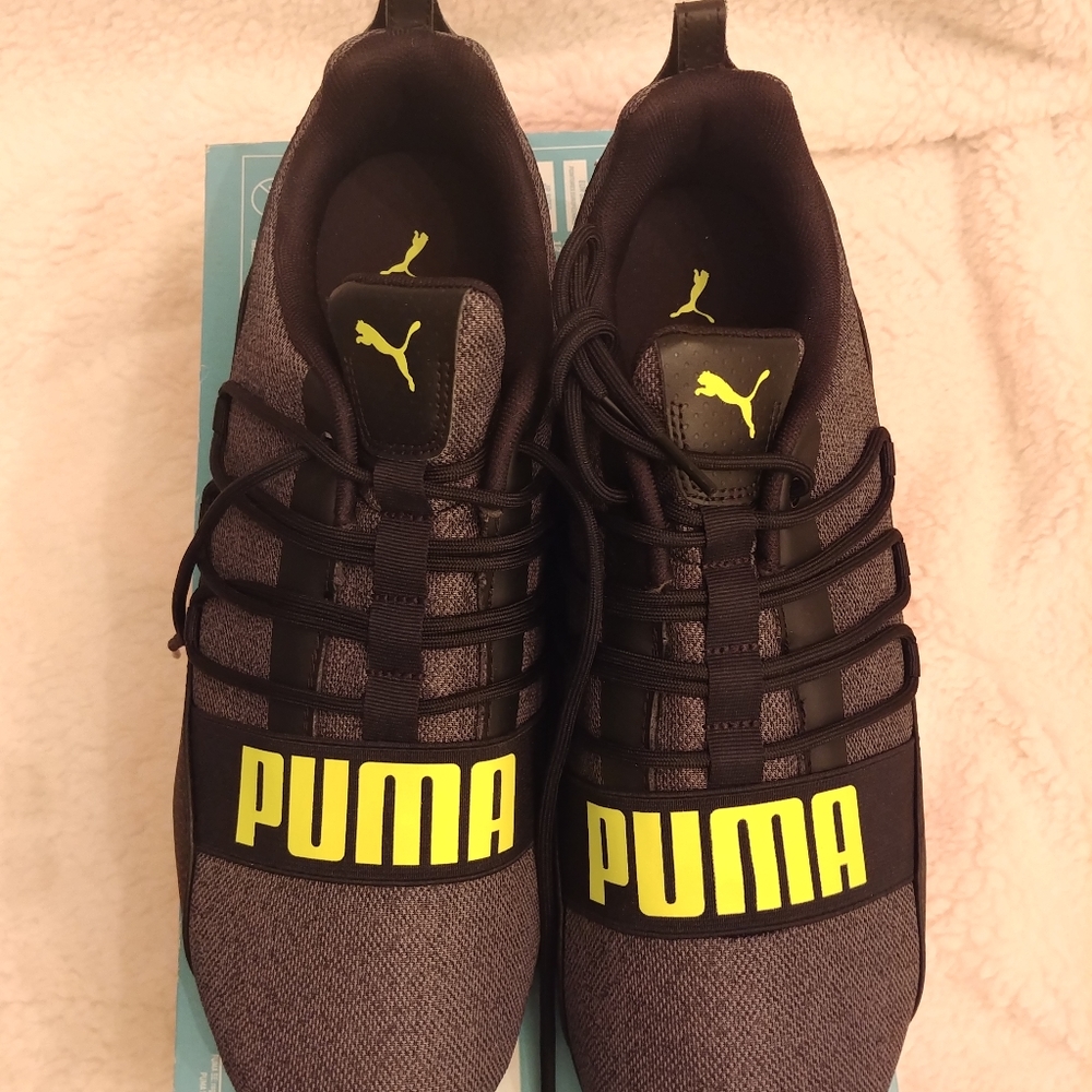 Puma - Picture 4 of 5
